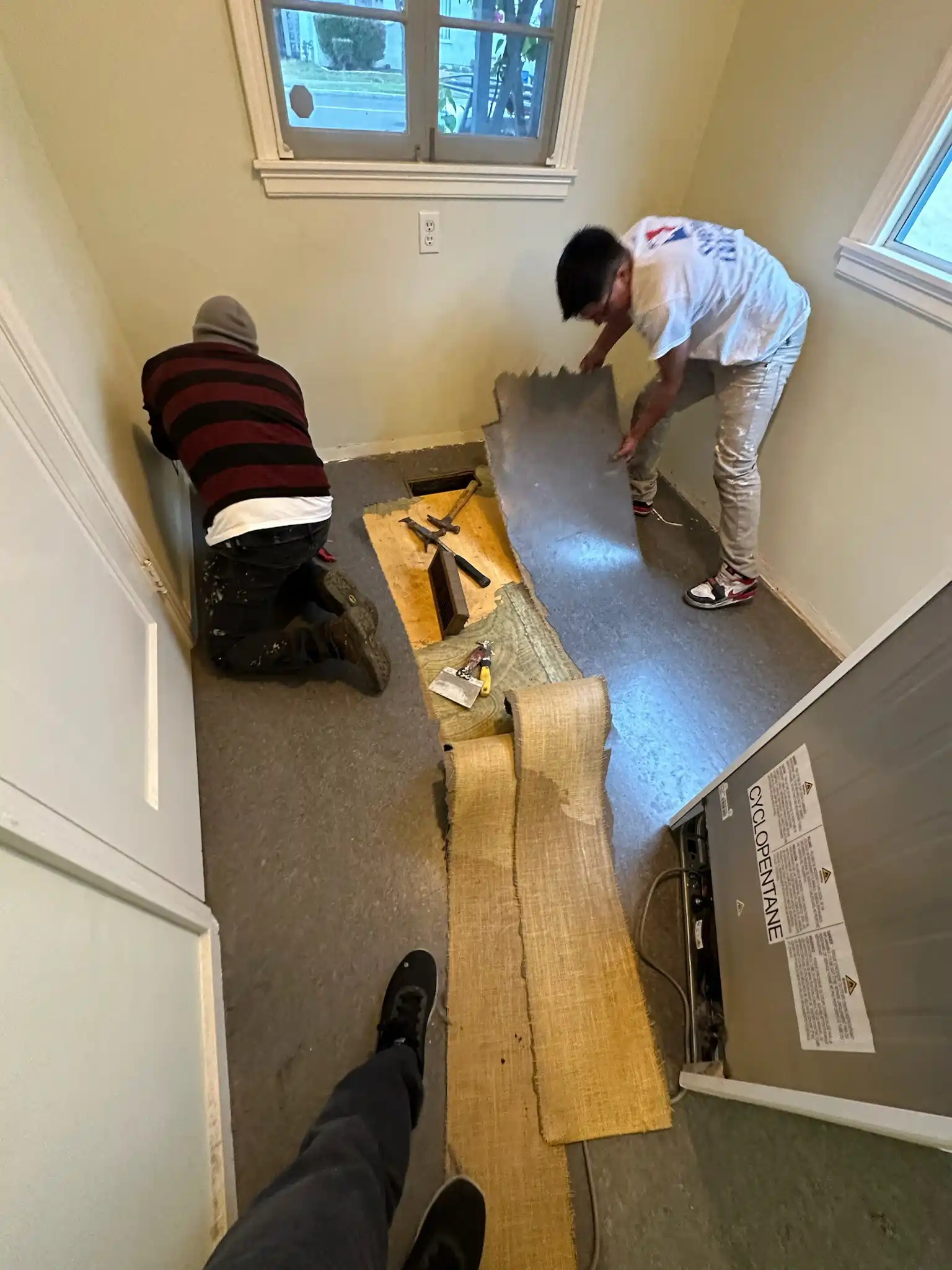 Residential wallpaper installation